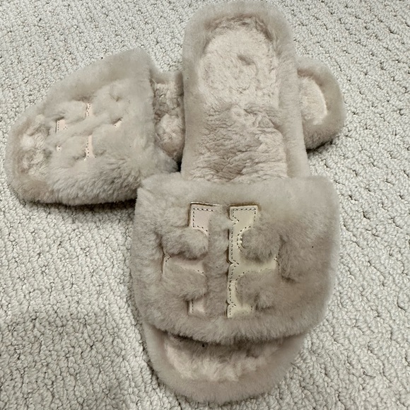 TORY BURCH DOUBLE T SHEARLING SLIDE - Picture 3 of 6